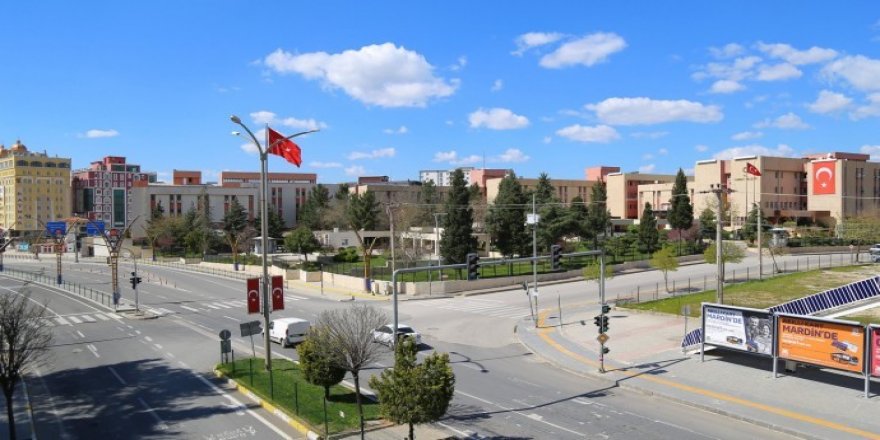 Mardin'de de tüm etkinlikler 2 ay ertelendi