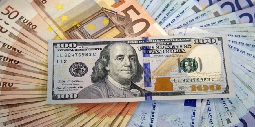 Dolar ve euro güne rekorla başladı