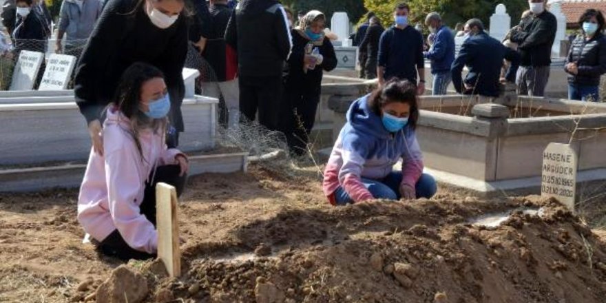 İzmir’de belediyenin deprem yardımını Vakıfbank KHK'lı kadına vermedi