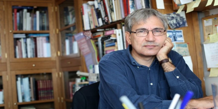 Orhan Pamuk: Türkiye bir demokrasi değil