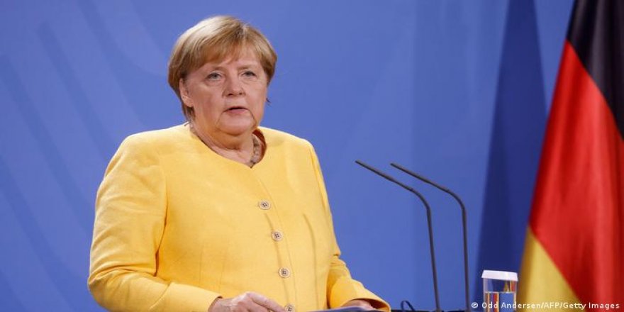 Merkel'den Afganistan açıklaması: "Acı, dramatik, korkunç"