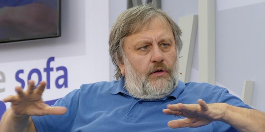 Zizek: Batı liberal medyası Afganistan’da gerçeği gizliyor