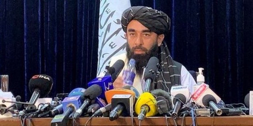 Taliban: Güçlerimiz kadınlarla nasıl konuşulacağını bilmiyor, geçici bir süre evde kalın