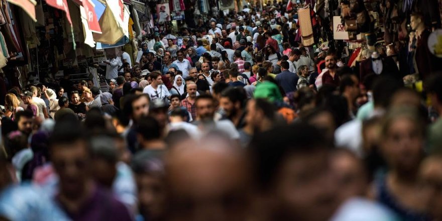 "Hepimizin suçu olan bunca alçaklıkla helalleşemeyiz ama yüzleşebiliriz"