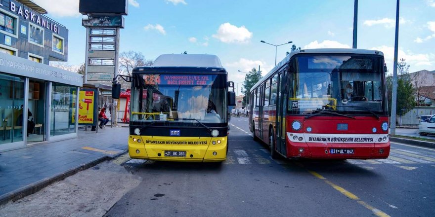 Diyarbakır- Belediye seferleri kaldırdı: Köylüler otostopa mahkum