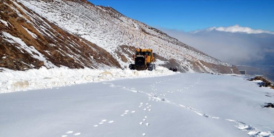 Kars, Erzurum ve Dersim’de 708 köye ulaşım sağlanamıyor