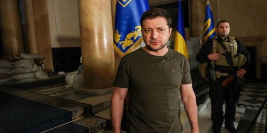 ‘Zelenskiy üç suikast girişiminden kurtuldu’