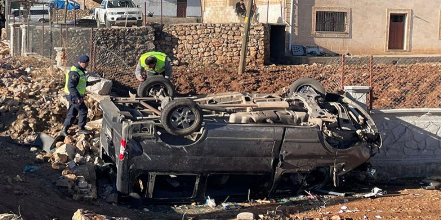 Mardin’de servis aracı devrildi: 6 ölü, 5 yaralı