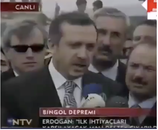 Erdoğan: 2003 Bingöl depreminde “Olay kader diye geçiştirilemez’’; 2023 Maraş depreminde “Kader planı”