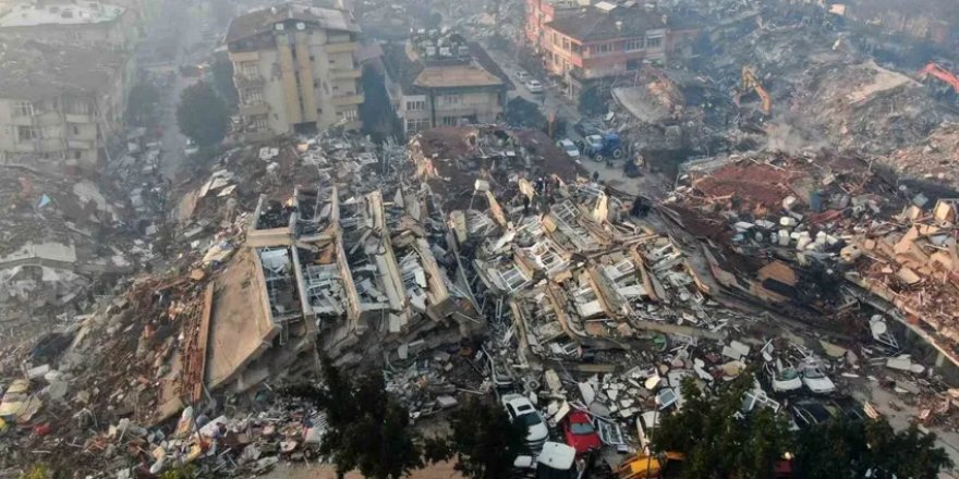 Fransa, Suriye'deki depremzedelere acil yardım sözü verdi