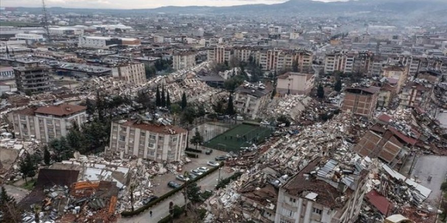 Depremlerde hayatını kaybedenlerin sayısı 29 bin 605'e yükseldi