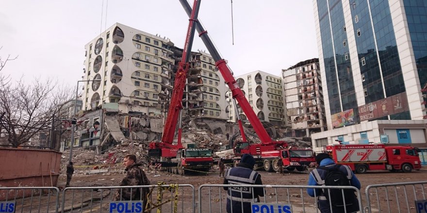 Diyarbakır’da depremin güncel tablosu: 380 can kaybı, 92 yatan hasta