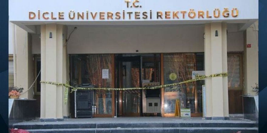 Dicle Üniversitesi rektörlük binası boşaltıldı