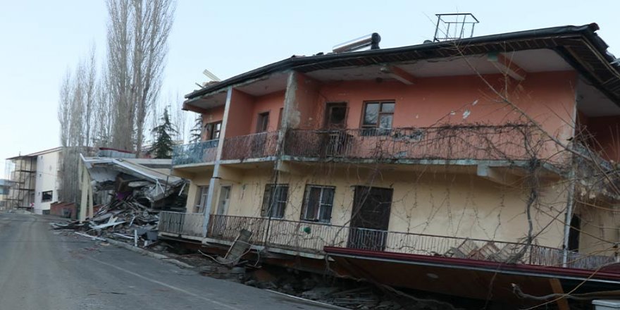 Maraş merkezli depremler: Can kaybı 43 bin 556’ya yükseldi