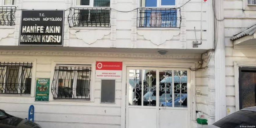 Önce Çocuklar ve Kadınlar Derneği: Bakanlığın çocukların cemaat yurduna verilmesiyle ilgili açıklamaları çelişkili