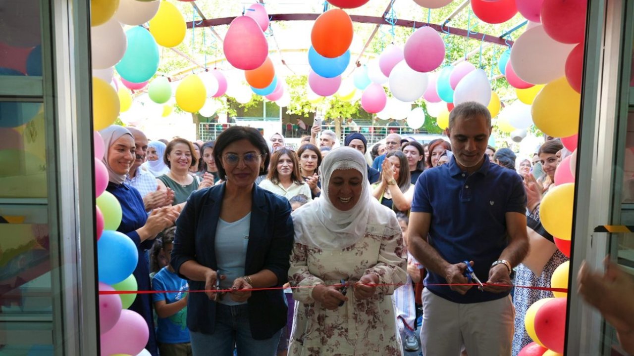 Diyarbakır’ın ilk çok dilli kreşte eğitim başladı