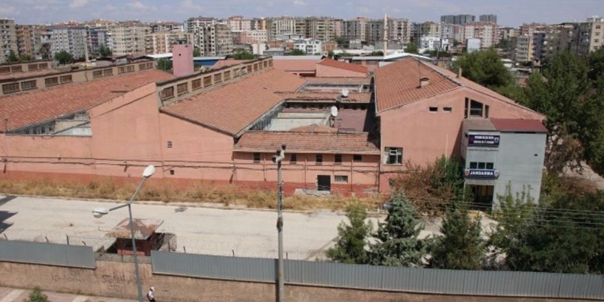 Diyarbakır cezaevinde 10 tutuklunun katledildiği davada zaman aşımı onandı