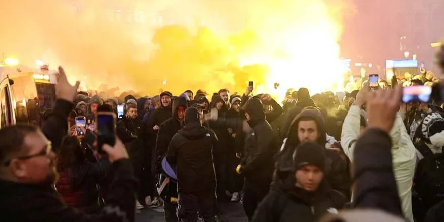 Amsterdam'da 62 kişi gözaltına alındı, gösteri yasağı getirildi