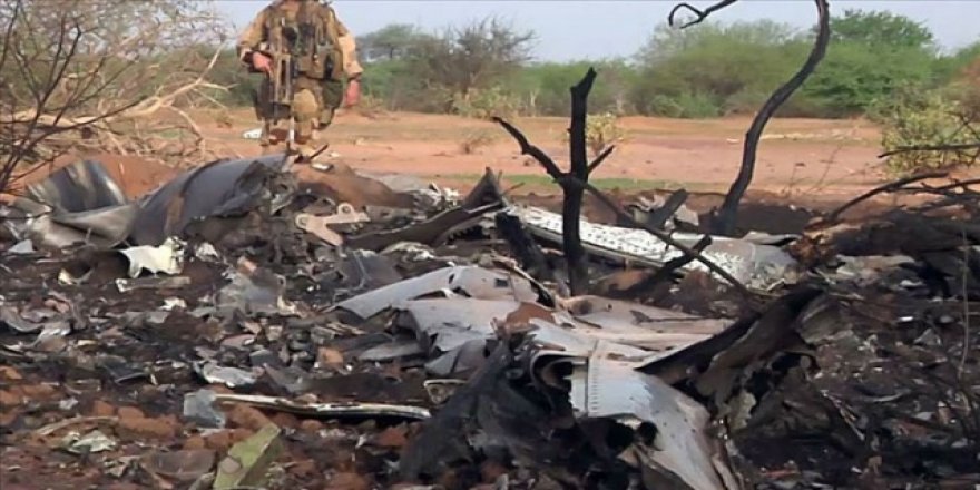 Mali'de helikopter kazası: 13 Fransız askeri öldü