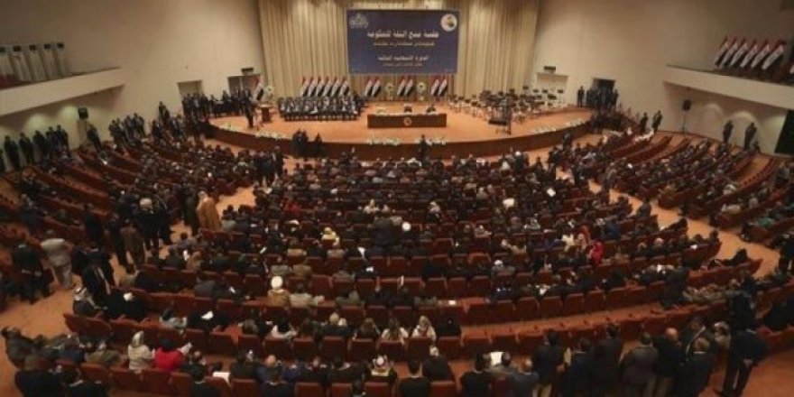 Kürtlerin boykot ettiği yeni seçim yasası Irak Parlementosunda kabul edildi